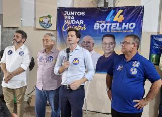 Grande Encontro reúne mais de 1500 pessoas em apoio a Robertinho Fernandes e Eduardo Botelho