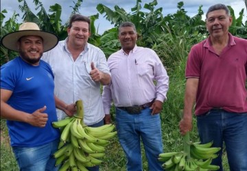 Prefeitura de Poconé -MT amplia apoio a produtores rurais da Comunidade Agroana Giral