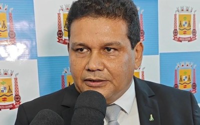 Presidente da Câmara, Wanderley Cerqueira, assegura: 'Vereador vai fiscalizar e legislar, doa a quem doer!'