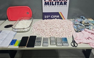 PM prende homem com 1,4 mil porções de cocaína e R$ 6,7 mil em dinheiro em Várzea Grande