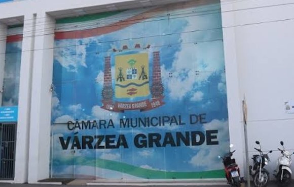 NOTA À IMPRENSA : Terça-feira dia 11 de março de 2025, a Polícia Federal na Câmara Municipal de Várzea Grande