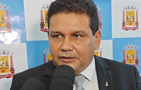 Presidente da Câmara, Wanderley Cerqueira, assegura: 'Vereador vai fiscalizar e legislar, doa a quem doer!'